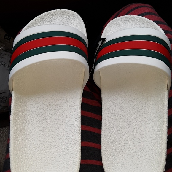 gucci slides - Picture 2 of 3